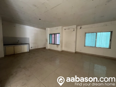  2500 SQFT, Office Space For rent In   Pallabi