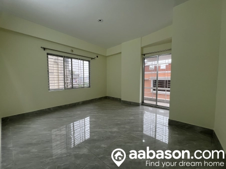  1450 Sqft,   Flat for sale in  Badda