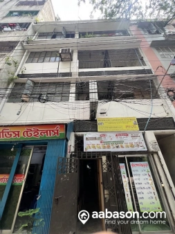  2 Bedroom Flat for rent in Zakir Hussain Road  Lalmatia