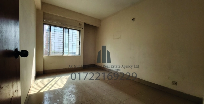  1352 sqft,  3 Bedroom   Flat for sale in Road 07 , Dhanmondi