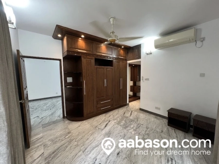 2170 Sqft,   Flat for sale in  Bashundhara Residential Area