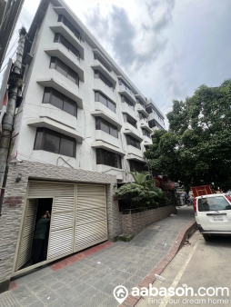  3 Bedroom Flat for rent in Road 05  Dhanmondi