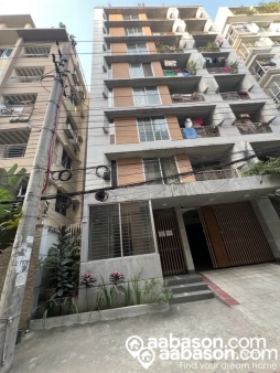  2170 Sqft,   Flat for sale in  Bashundhara Residential Area