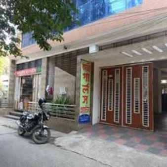  Girls Hostel  rent in   Zindabazar