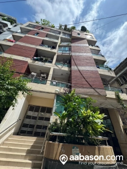  3 Bedroom Flat for rent in  Kalabagan