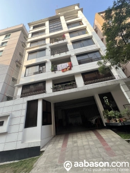  3 Bedroom Flat for rent in Shekhertek  Adabor