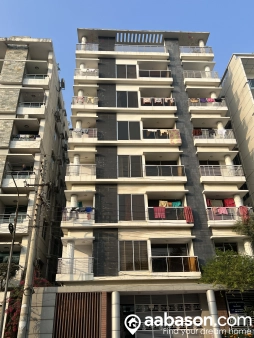  1730 Sqft,   Flat for sale in  Bashundhara Residential Area