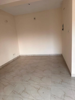  1240 sqft,  3 Bedroom   Flat for sale in  Farmgate