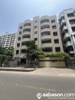  Wearhouse for rent in Road 11 , Dhanmondi