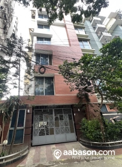  3 Bedroom Flat for rent in  Lalmatia