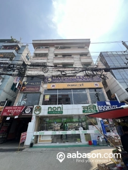  3050 SQFT, Office Space For rent In Sector 14  Uttara