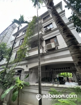  4 Bedroom Flat for rent in  Niketan
