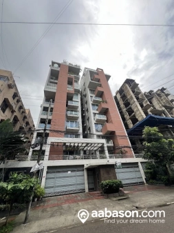  4 Bedroom Flat for rent in  Dhanmondi