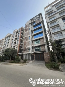  1770 Sqft,   Flat for sale in  Bashundhara Residential Area