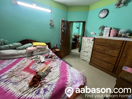  1150 Sqft,   Flat for sale in  Badda