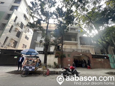  2500 SQFT, Office Space For rent In Block E  Banani