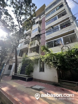  3 Bedroom Flat for rent in  Dhanmondi