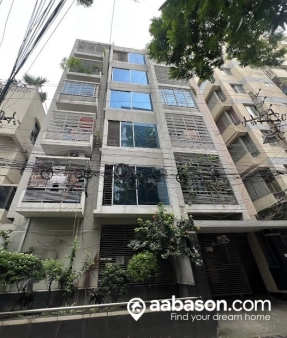 3 Bedroom Flat for rent in  Niketan