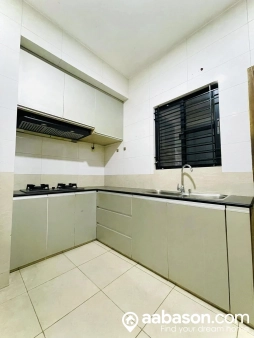  2100 sqft,  4 Bedroom   Flat for sale in  Bashundhara Residential Area